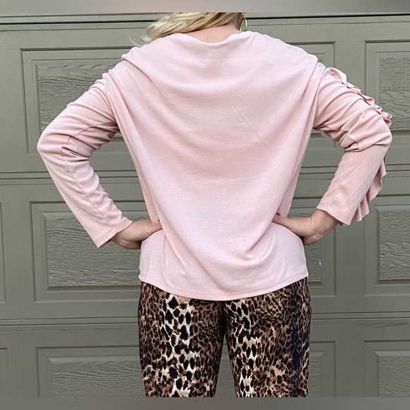 Sanctuary Ruffle-Sleeve Sweatshirt Women, size M - Picture 2 of 8